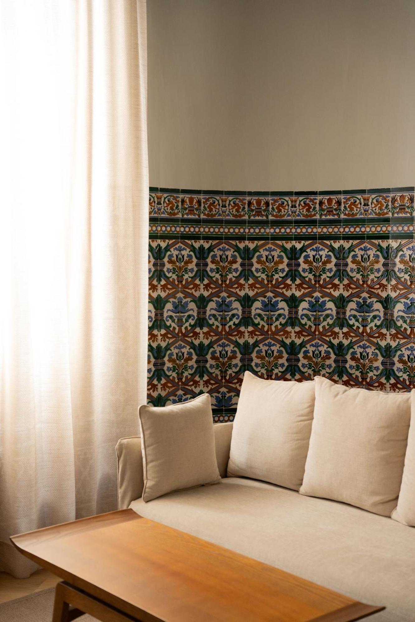 Mercer Residences Sevilla Экстерьер фото